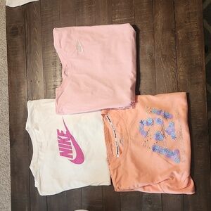 Lot of 3 Large Nike & Aeropostale Shirt